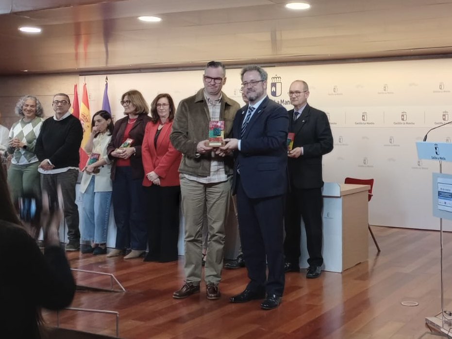 Autismo España tweet media