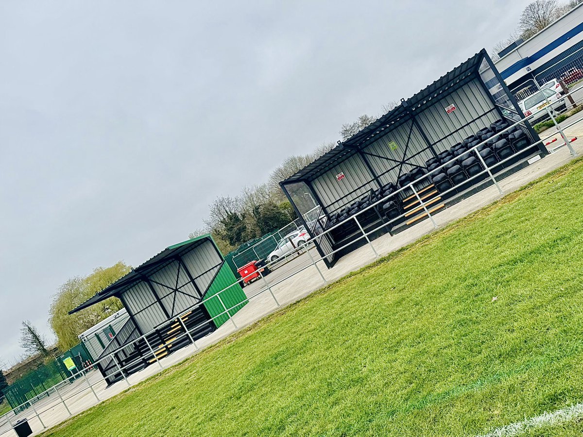 Newbury Town tweet media