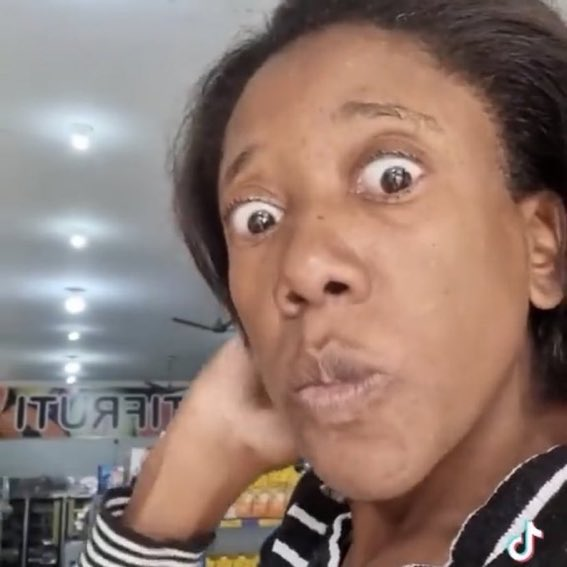 ella 🍊🇧🇷 estudando tweet media