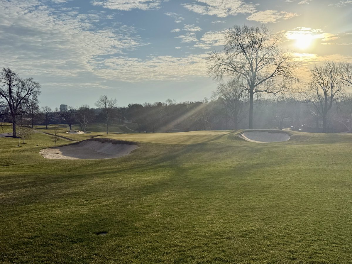 Mission Hills Country Club tweet media