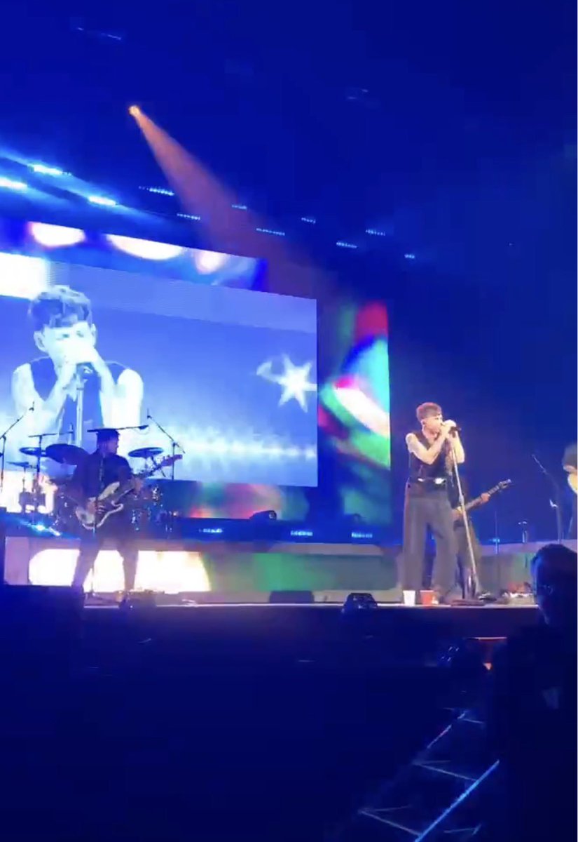 Louis & Harry FBI ໑̣🪩 tweet media