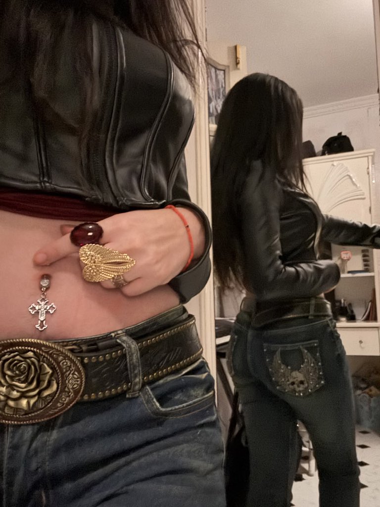 in red dreamś tweet media