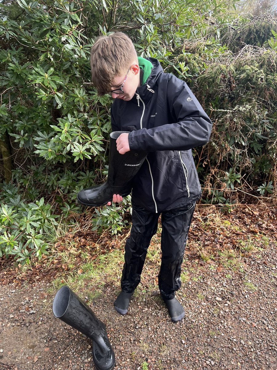 MrsSavva's tweet photo. Woodland walks and muddy puddles! Real childhood fun and experiences. Oh and a digital detox! Pupils are loving life!! Squelchy wellies and all.🤣🤪🙈🤣 https://t.co/3BC6G2yuxq