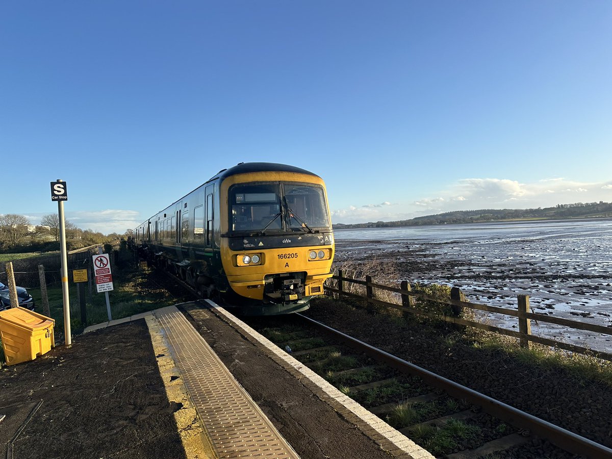 Conductor Collins (Nat) tweet media