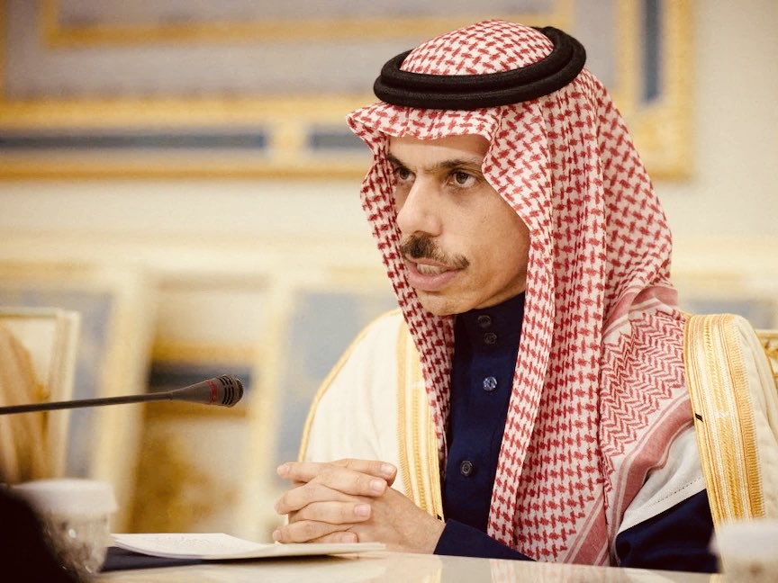 وزير الخارجية السعودي يصل إلى باريس للمشاركة في الاجتماع الوزاري لمجموعة السبع