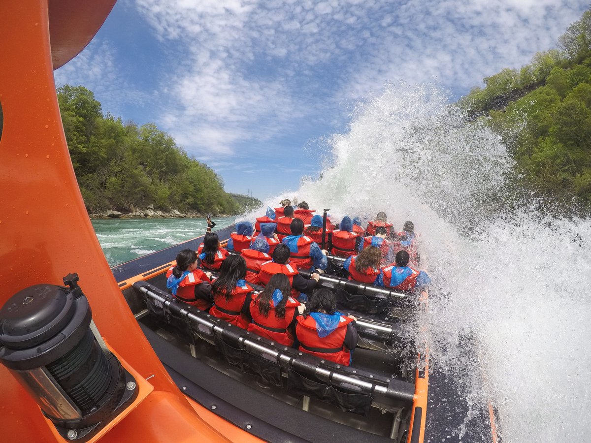 Whirlpool Jet Boat Tours tweet media