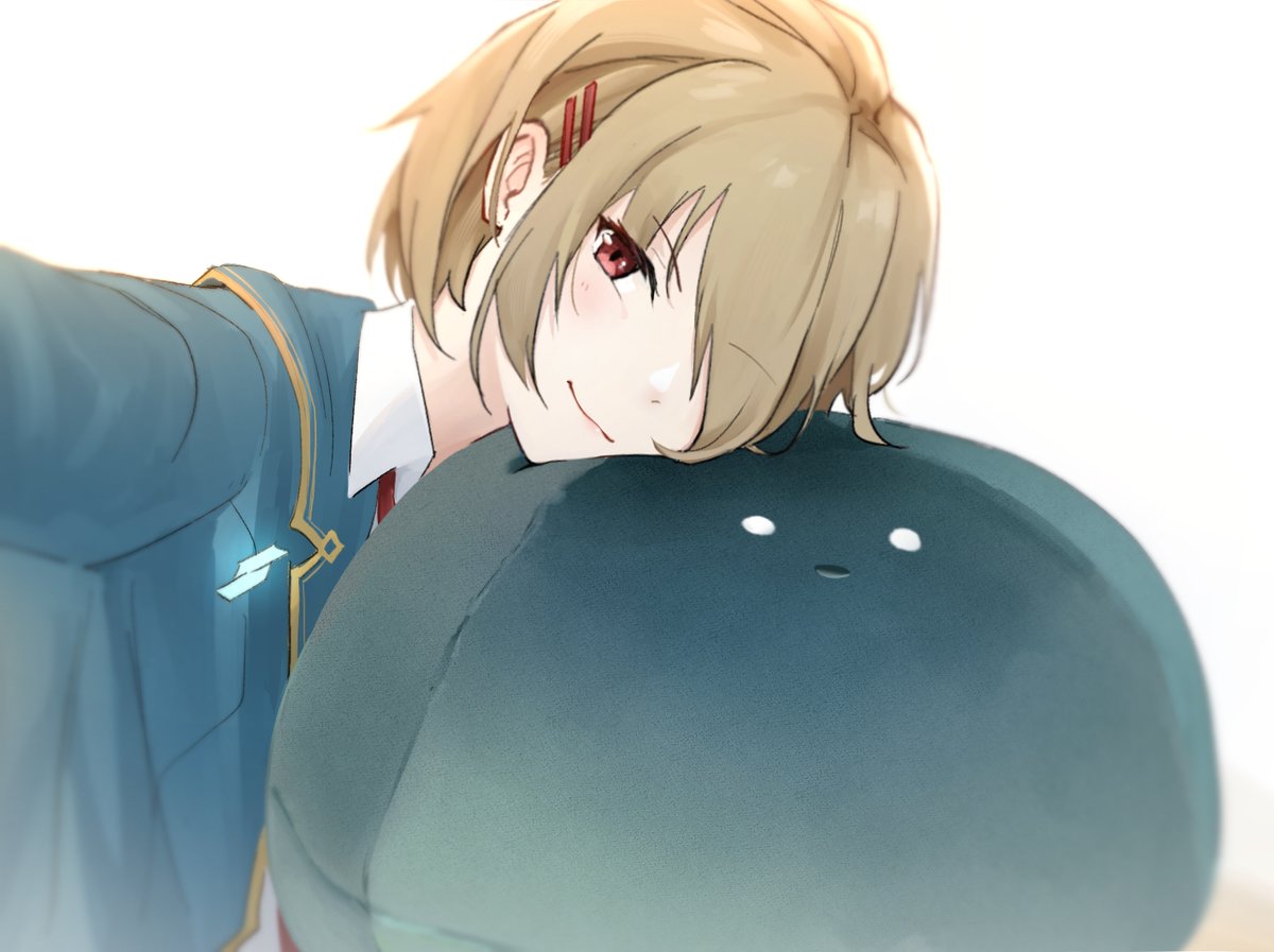 里彩✨️ tweet media