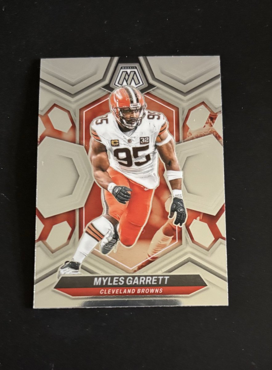 The Foaming Head tweet media