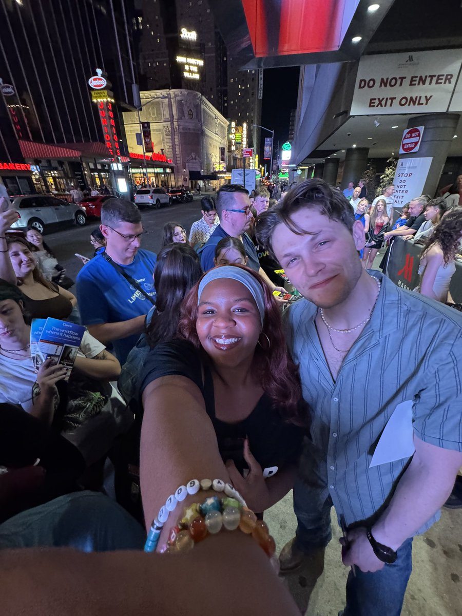 amara 🧸 tweet media