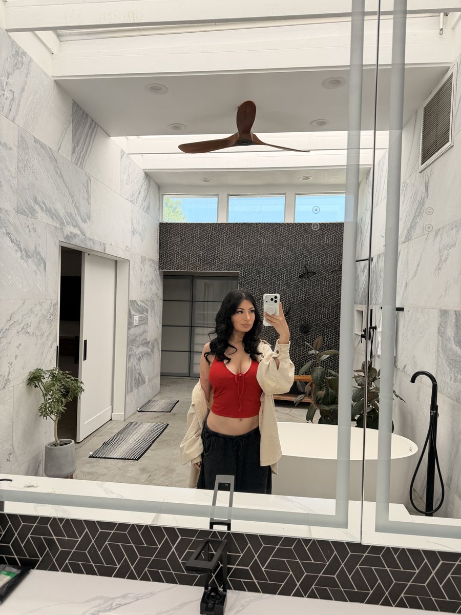 Cami💖 tweet media