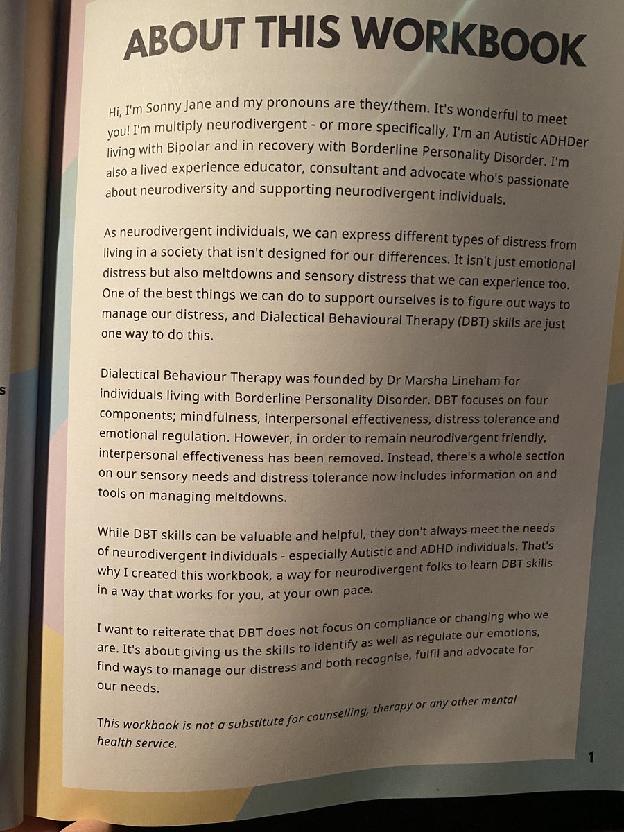 Caroline 🦊 tweet media