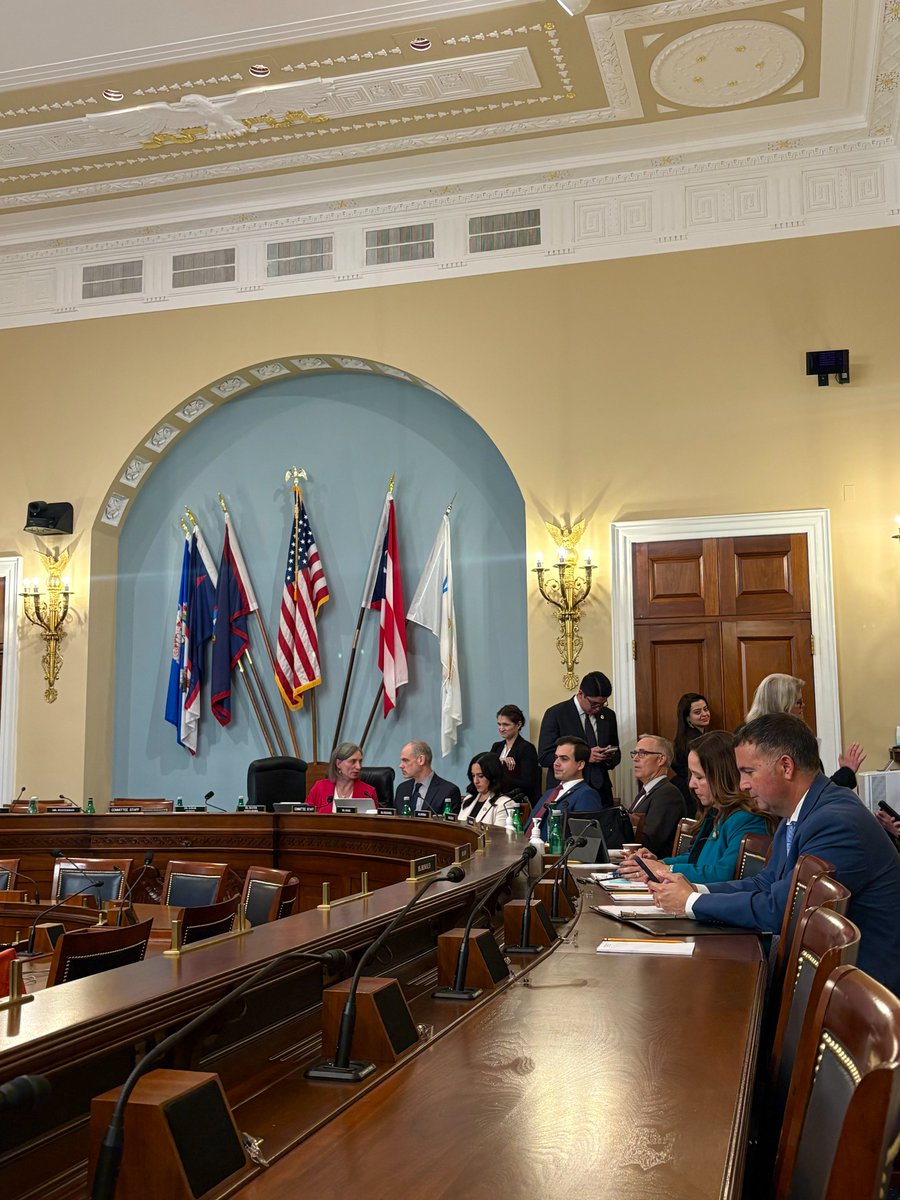 Congresswoman Maxine Dexter tweet media