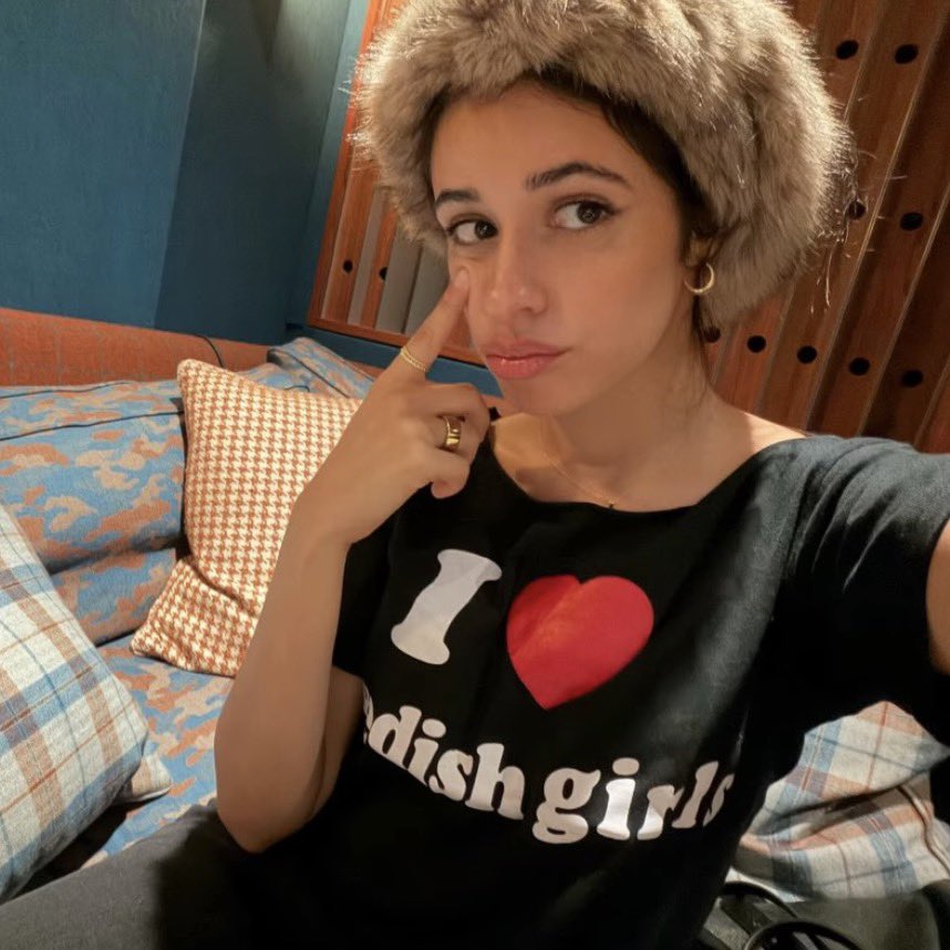 Camila Base tweet media