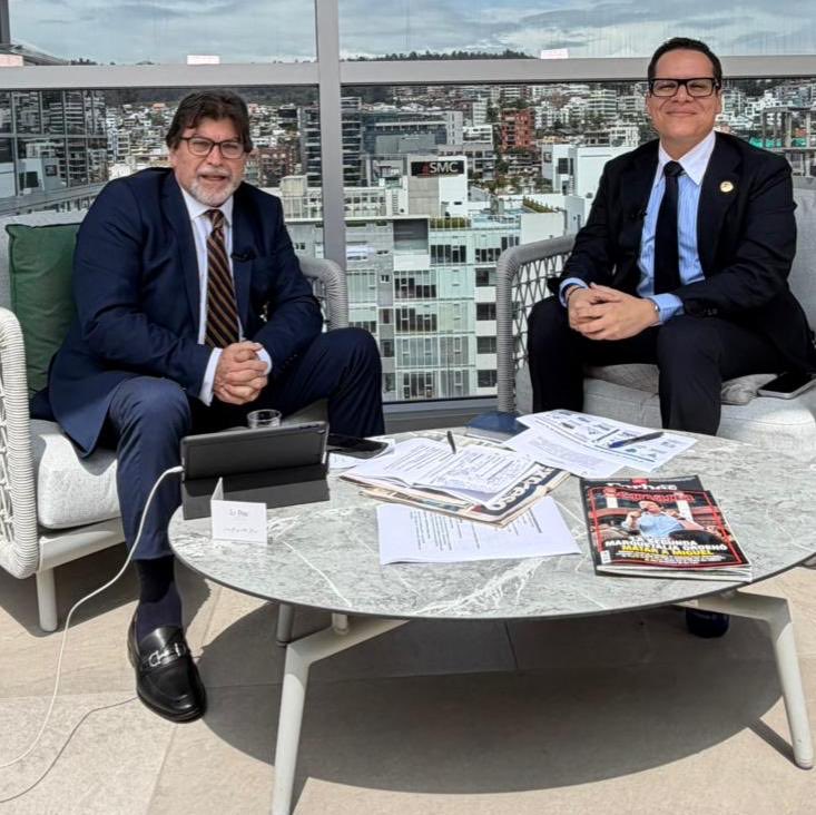 Carlos Vera tweet media