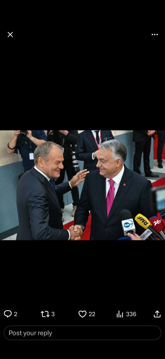 Andrzej Mrozek tweet media