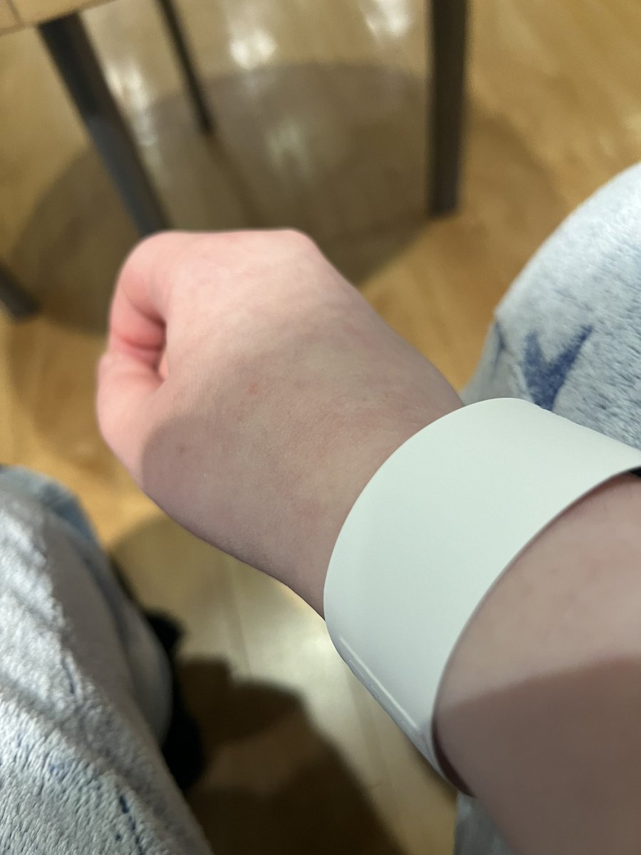 𝙑𝙚𝙚𝙫𝙚🍉Sh0p Open tweet media