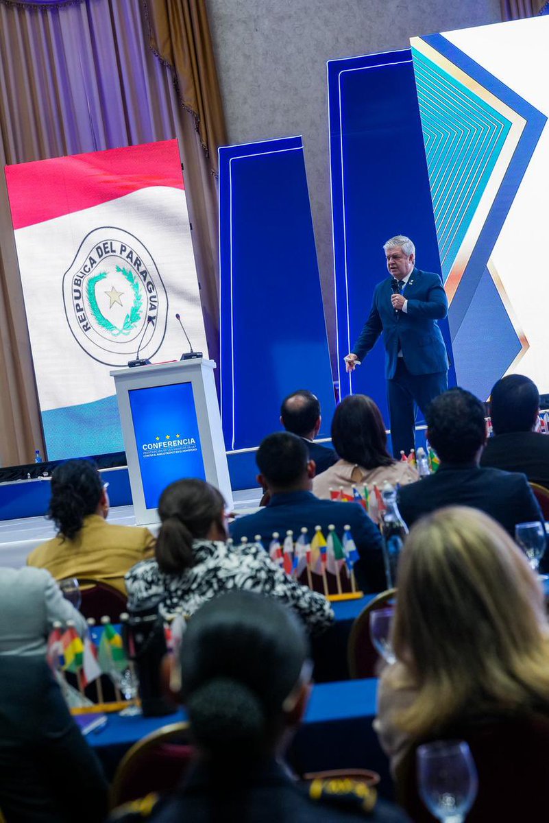 Conferencia sobre Delincuencia Organizada tweet media