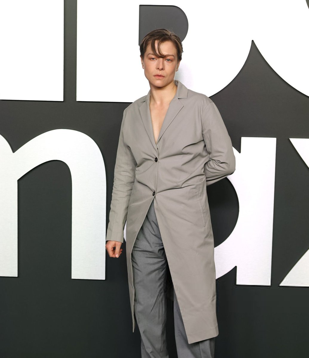 ☥𝑩𝑳𝑽𝑪𝑲𝑮𝑶𝑳𝑫† tweet media