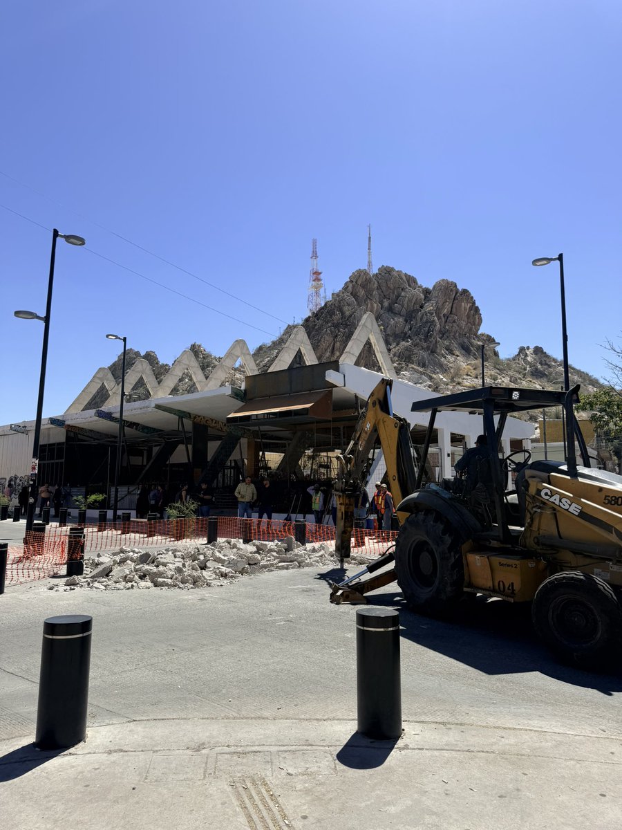 Libera Radio tweet media