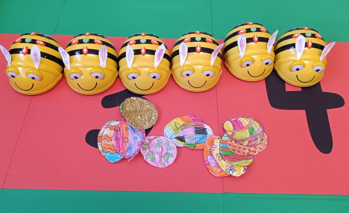 Easter Eggs hunting. Bee-bots version 🐇🐣🥚
#soydesanroque #steam
#EFL