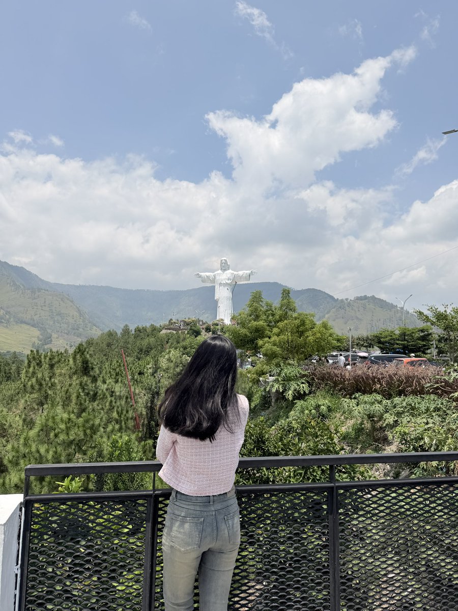 🪞🎀 tweet media