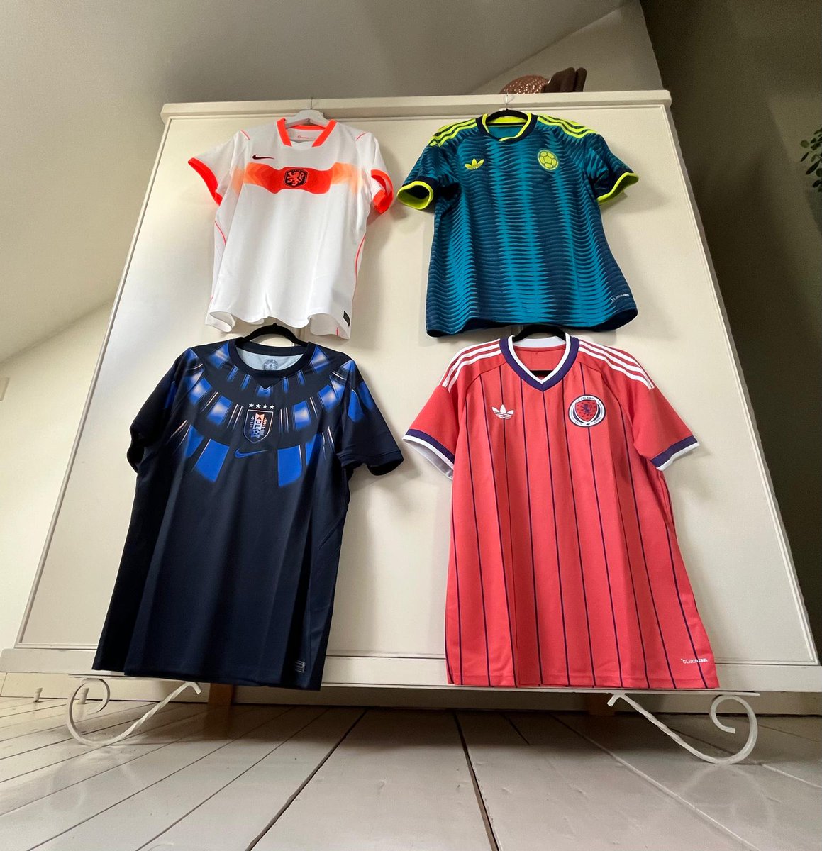 Sharon Zoomer tweet media