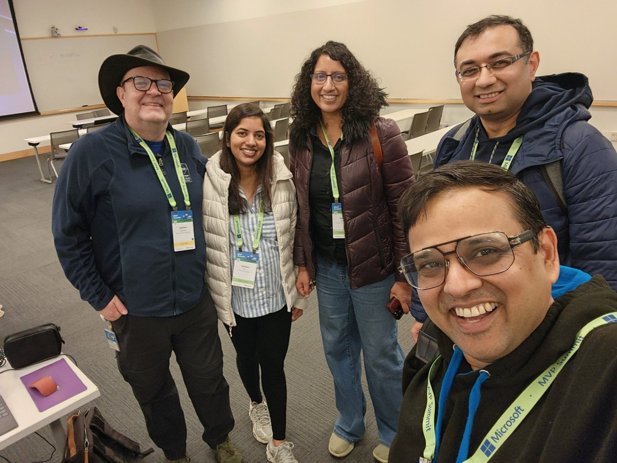 mayunkj's tweet photo. Thank you everyone who came out for @AzureSREAgent lab at #mvpsummit. Reminder that the service is now GA and everyone can try it out using these lab instructions https://t.co/HnuY7OPORX #mvpbuzz
@LBugnion https://t.co/JlpWVPNC0E