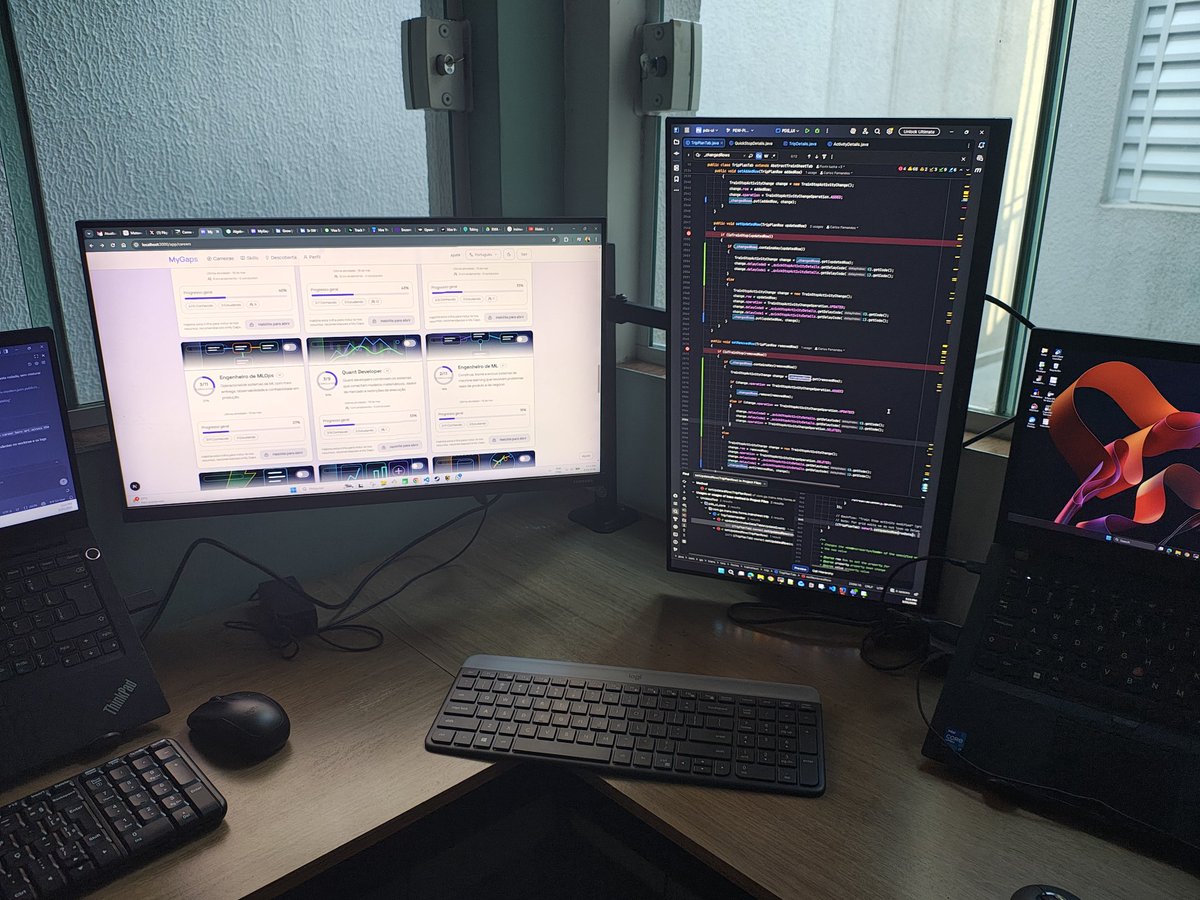 Dionisio 💻 tweet media