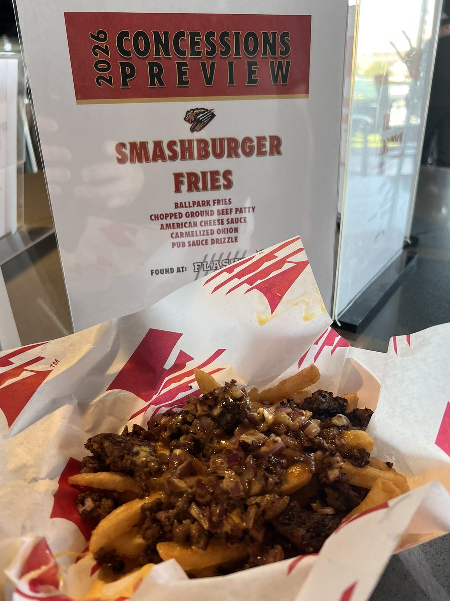 HammerIsOnRadio tweet media