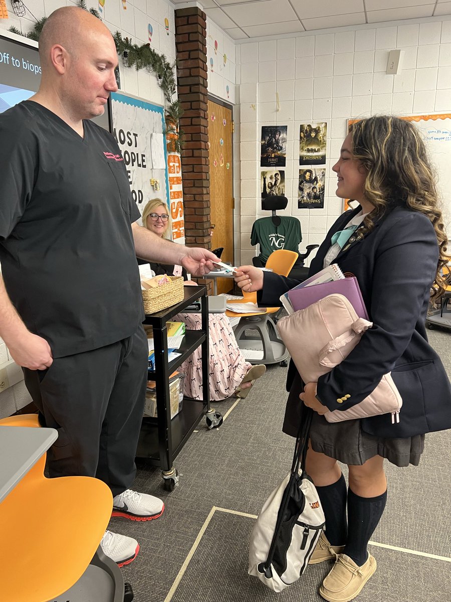 Linsly School tweet media