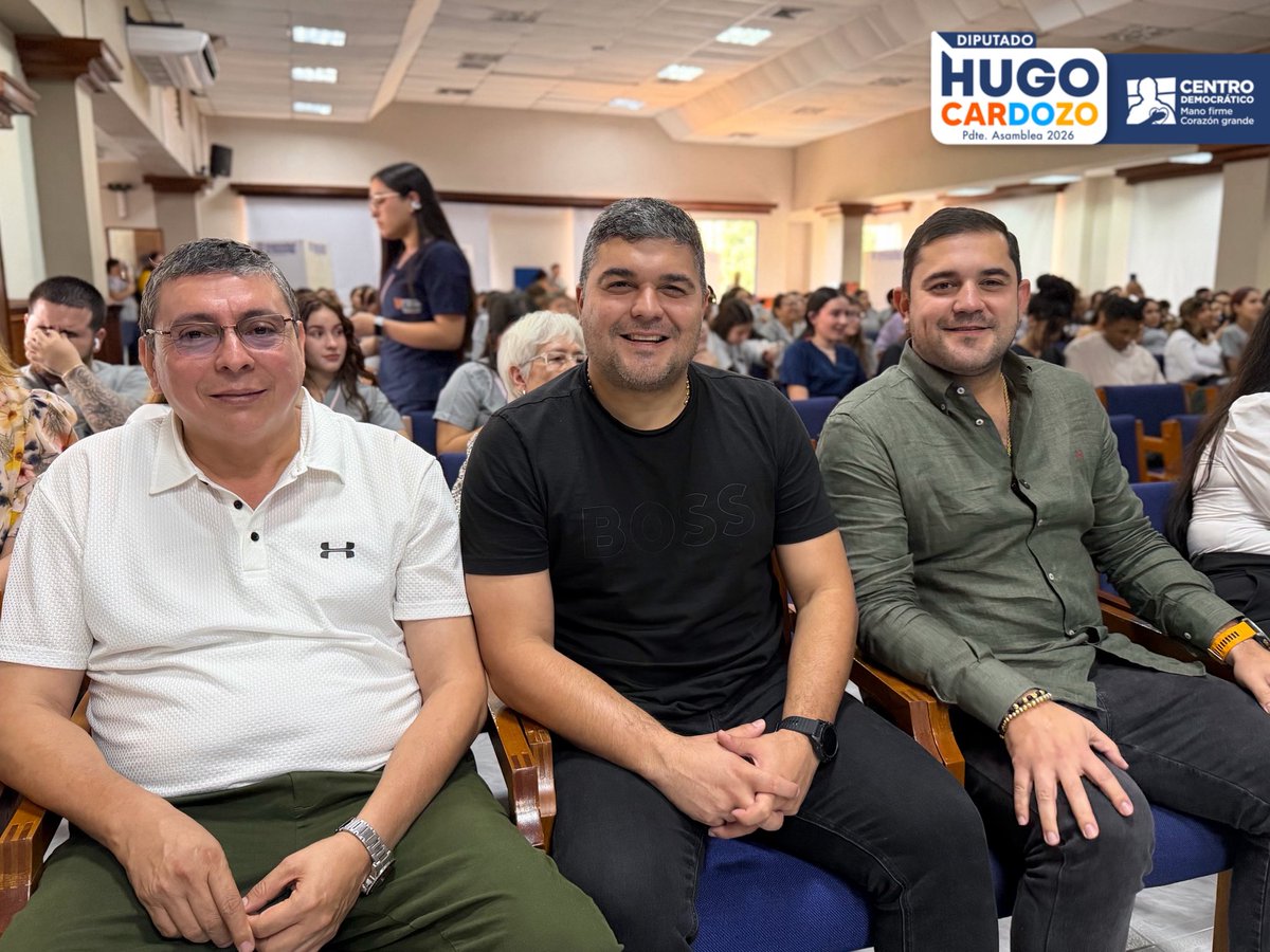 hugoacardozo's tweet photo. Gracias @udes_oficial por la invitación al conversatorio y taller “Voces que transforman: igualdad sin violencia”. Un espacio necesario para dialogar, reflexionar y construir soluciones reales.

Desde lo público, y como presidente de la Asamblea Departamental de Santander, reitero mi compromiso de seguir promoviendo iniciativas que protejan la dignidad humana, fortalezcan la igualdad y generen oportunidades para todos.