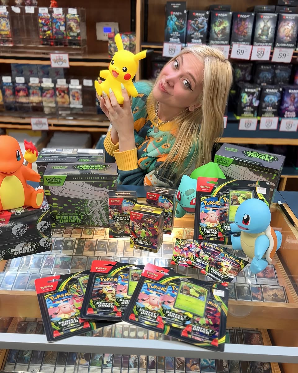 FaceToFaceGames's tweet photo. Who’s hyped for Pokémon’s Perfect Order!⚡️ // Qui est hypé pour Perfect Order de Pokémon? https://t.co/0HQ4AgTKvD

#pokemon #pokemontcg #pokemoncards #pokemonperfectorder #pokemon30 https://t.co/mXhq9GbsZj