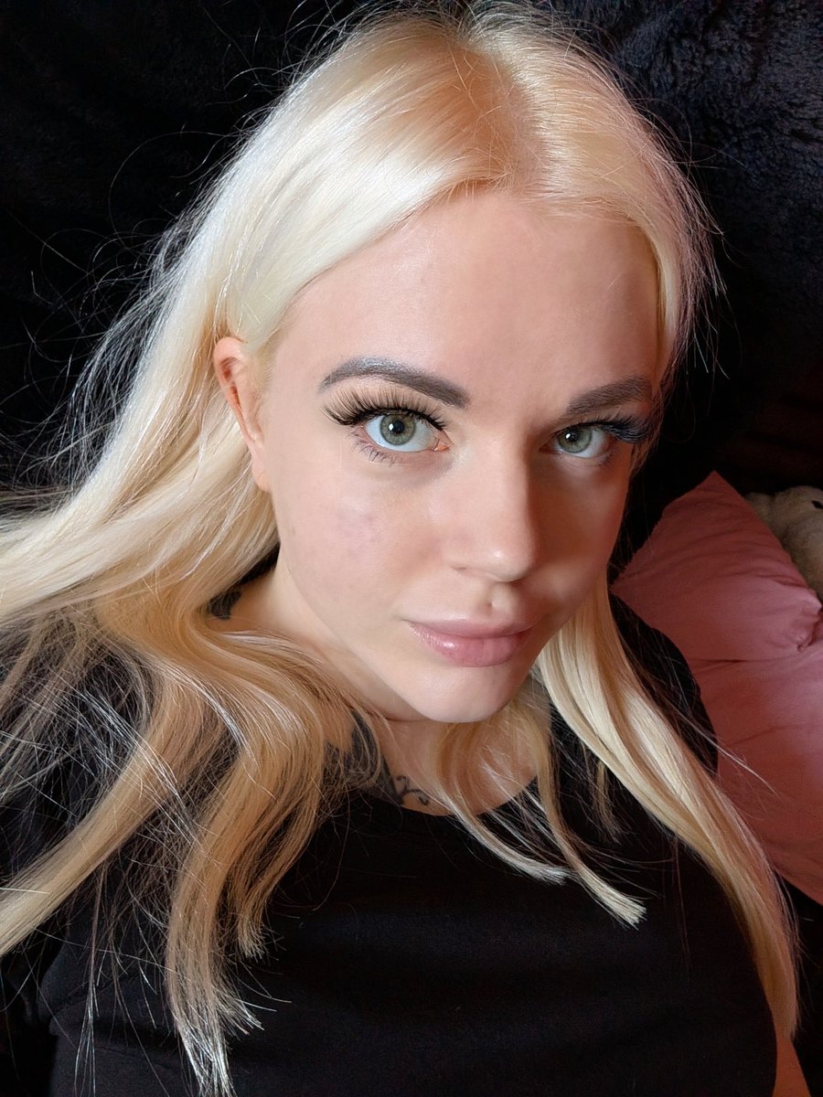 Lucinda Love tweet media