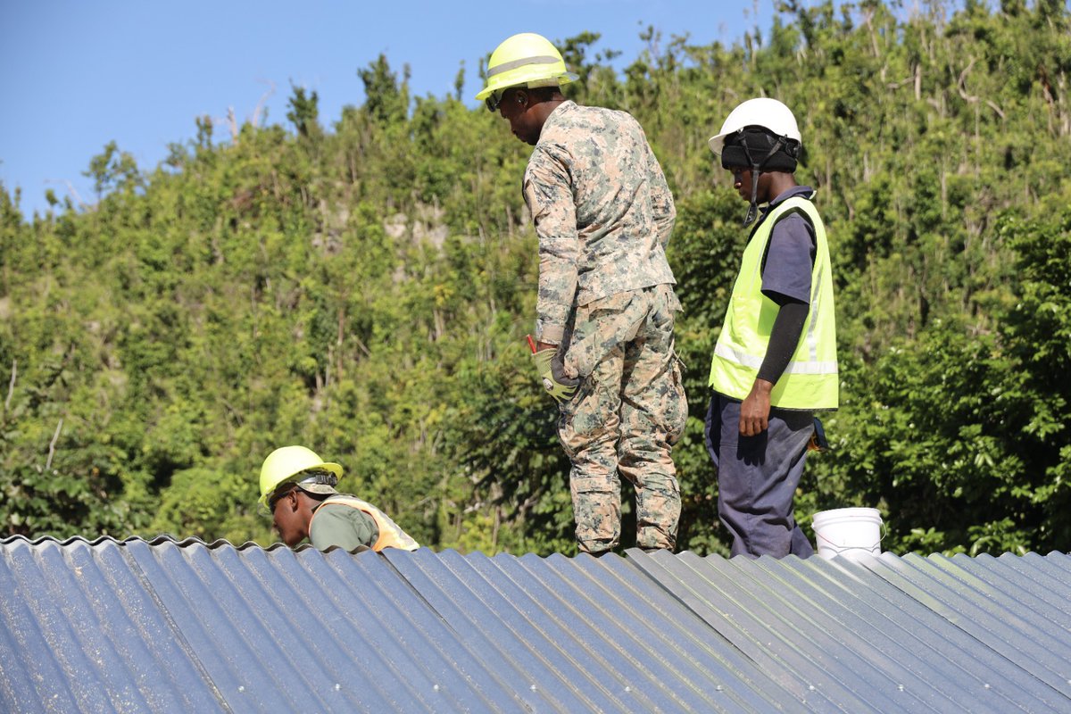 JDFSoldier's tweet photo. Here are some highlights from their work in the parish on Tuesday March 24, 2026.
#ForwardTogether
#BridgeProgramme
#JamaicaDefenceForce
#HEARTNSTATrust
Photos by Private Joewell Black, Headquarters Jamaica Defence Force https://t.co/P39K91Hcfv