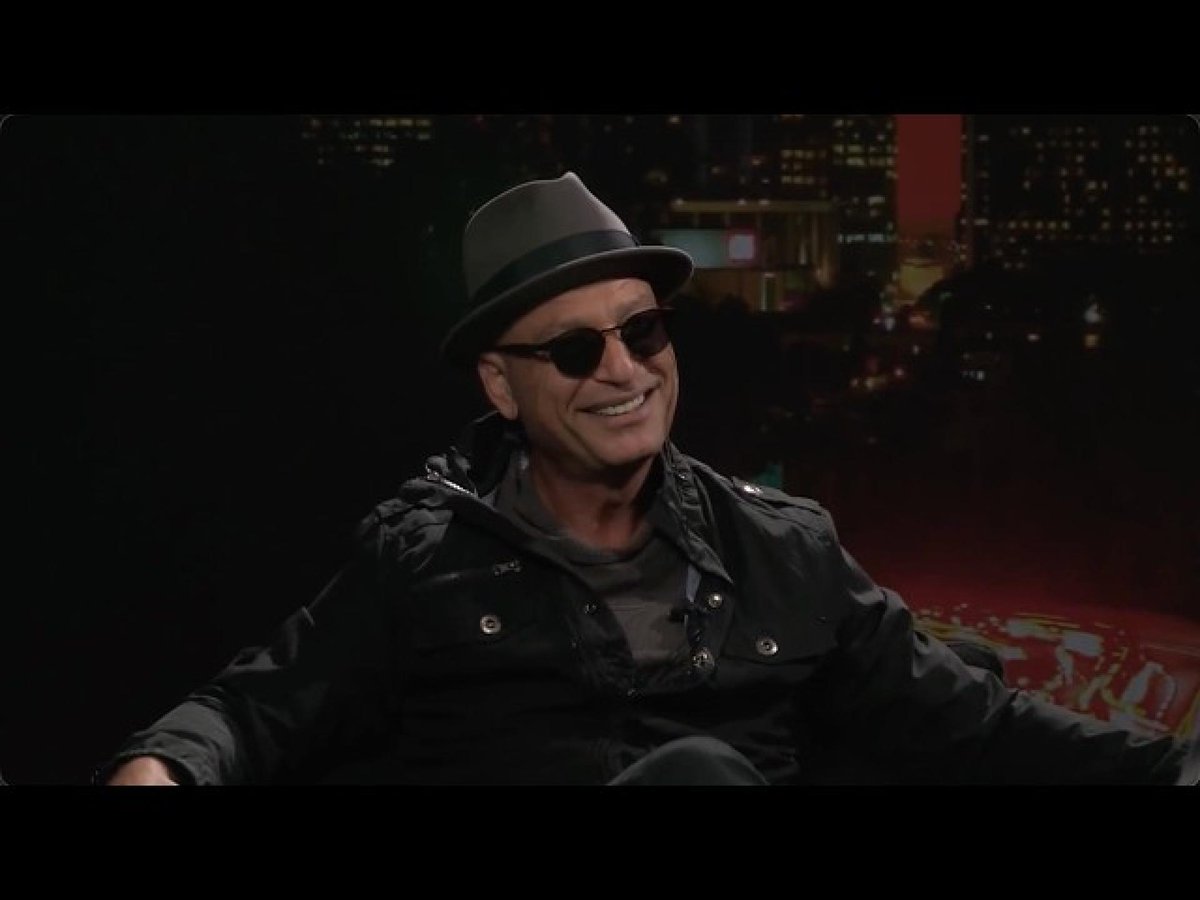 CelebTattler's tweet photo. Howie Mandel criticizes Kelly Ripa and Mark Consuelos in awkward live exchange.
Howie Mandels awkward clash with Kelly Ripa turns playful during Live TV interview moment
https://t.co/wwXHeSAQC3
 #celebrities https://t.co/qTOmIqgp6a