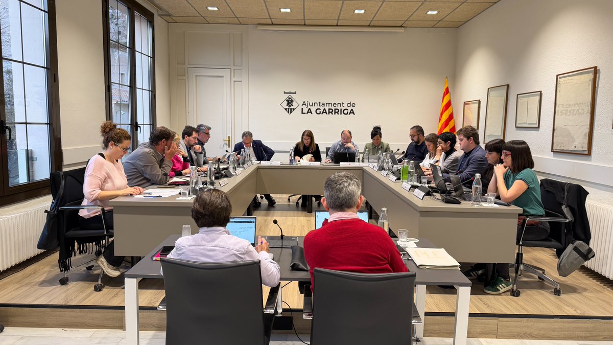 Ràdio Silenci tweet media