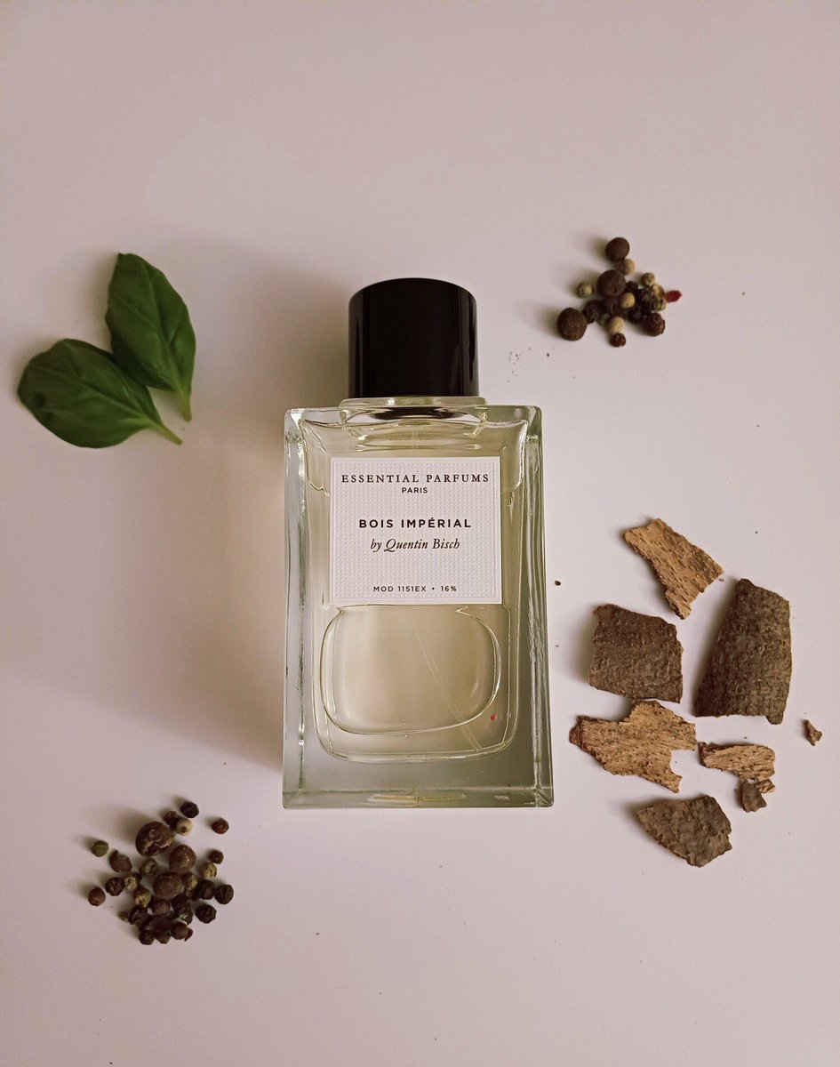 ماجد بن عبدالله | عطور🌬 tweet media