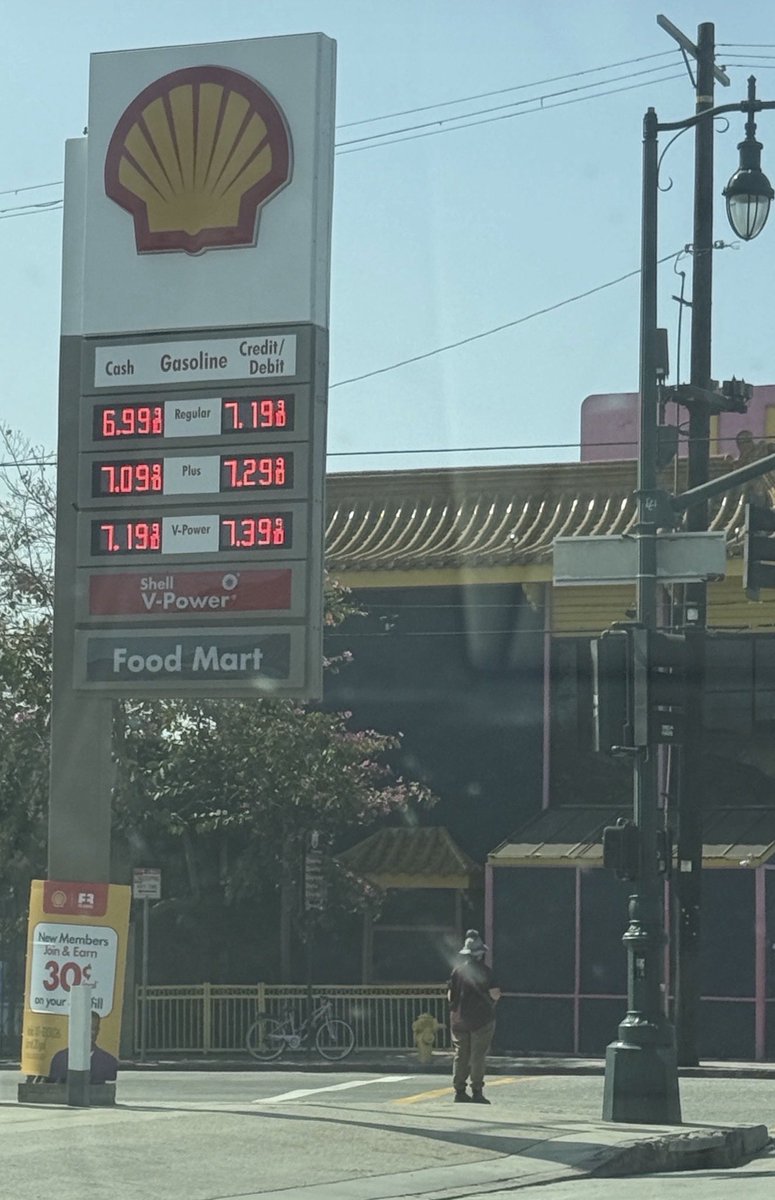 MONIE LOVE $XRP tweet media