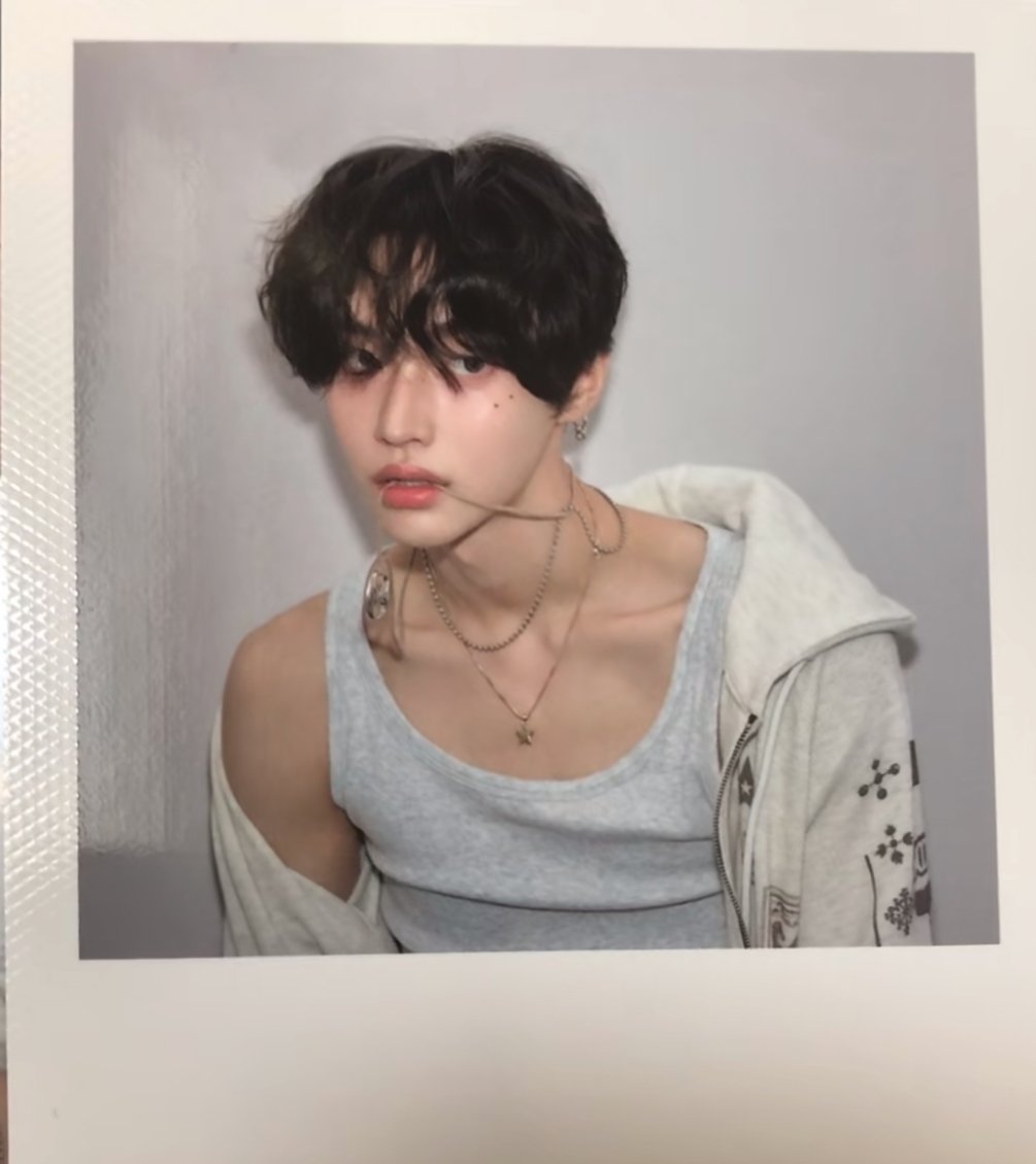 🐈‍⬛˙⋆✮𝐫 tweet media