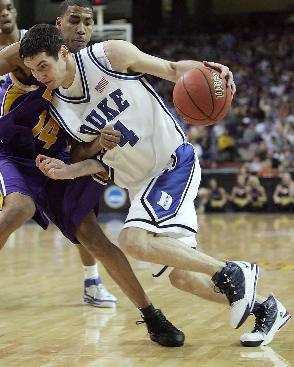 IG: @TheLakersUniversity 🏆 tweet media