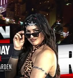 Rendabankzz's tweet photo. Who do we got winning here next week on #WWERaw   ??

@Iyo_SkyWWE 
@RaquelWWE

I used the second picture to get the Raquel Rodriguez render 😍 https://t.co/oeqsEBi1Wc
