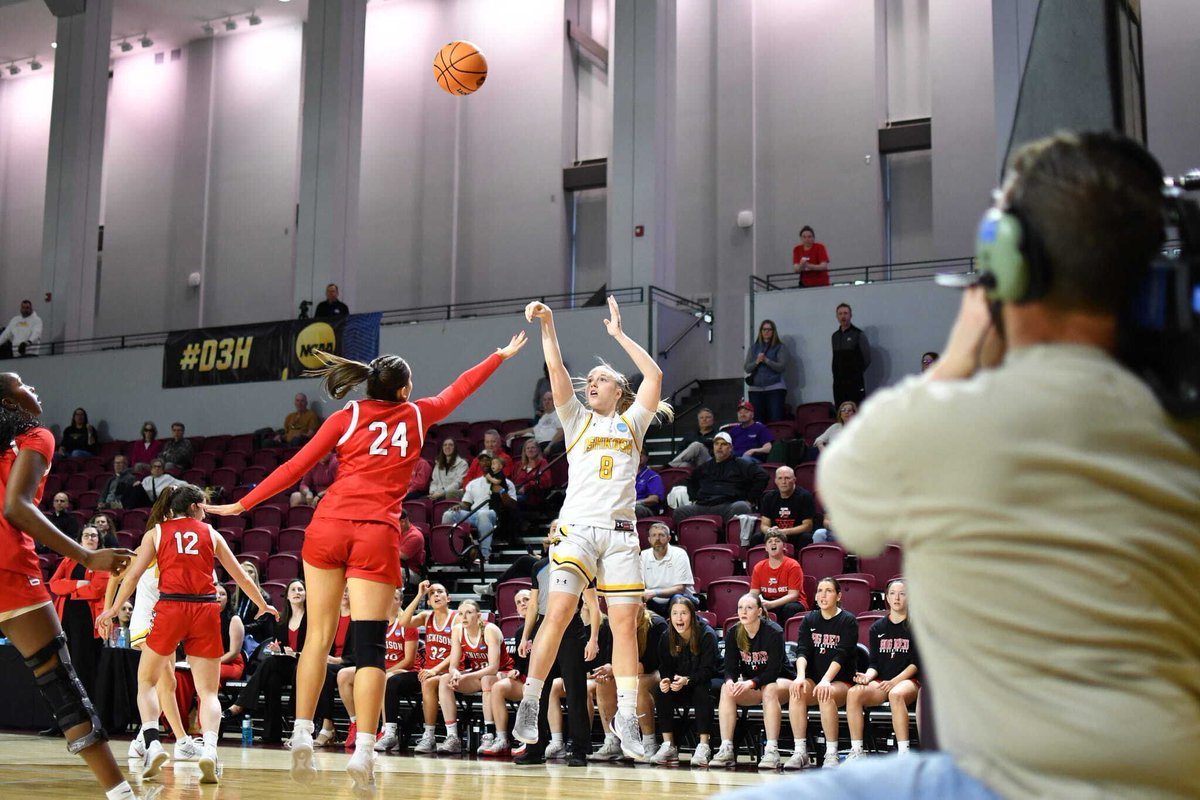 UW-Oshkosh Athletics tweet media