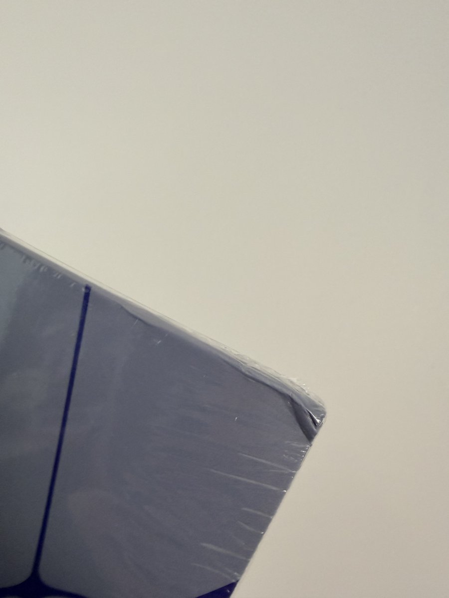 𝐜𝐚𝐫𝐨𝐥𝐢𝐬 tweet media