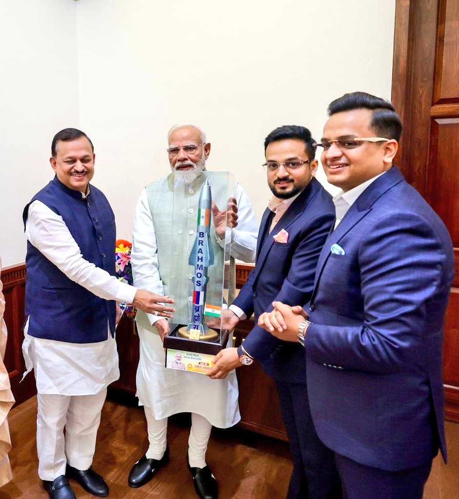 stanly physio🐦 tweet media