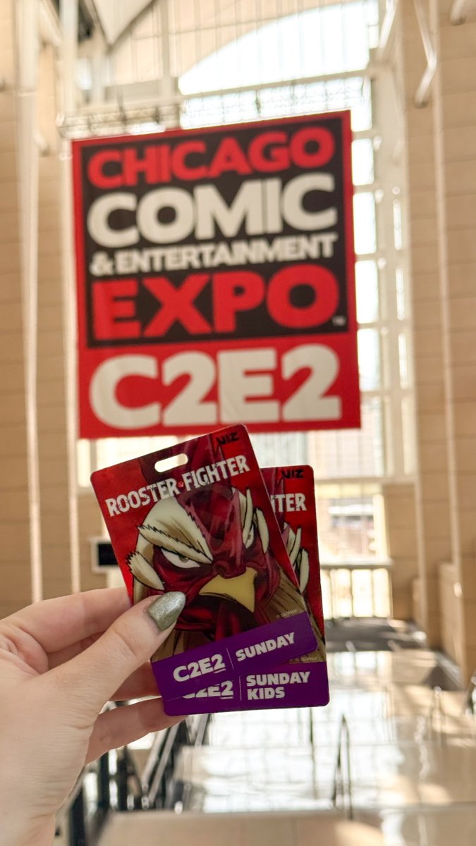 C2E2 tweet media