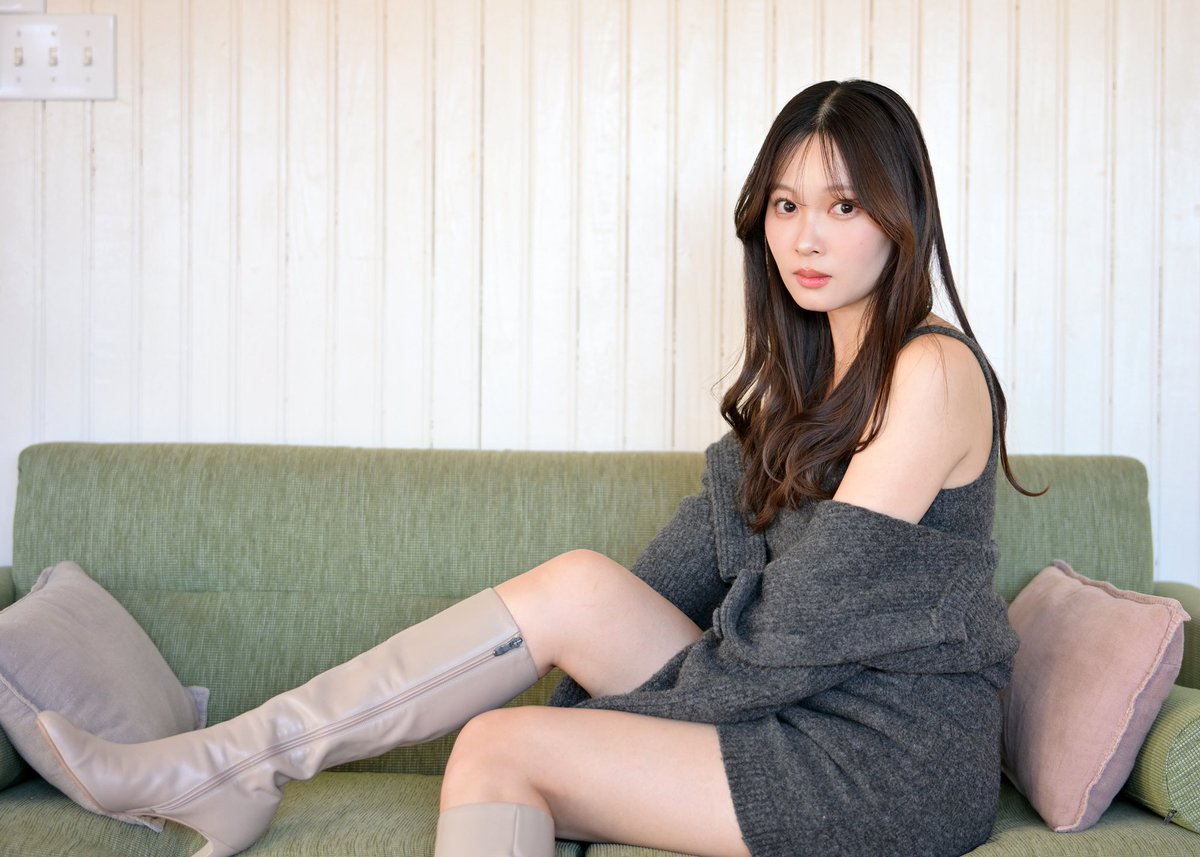 とにー tweet media