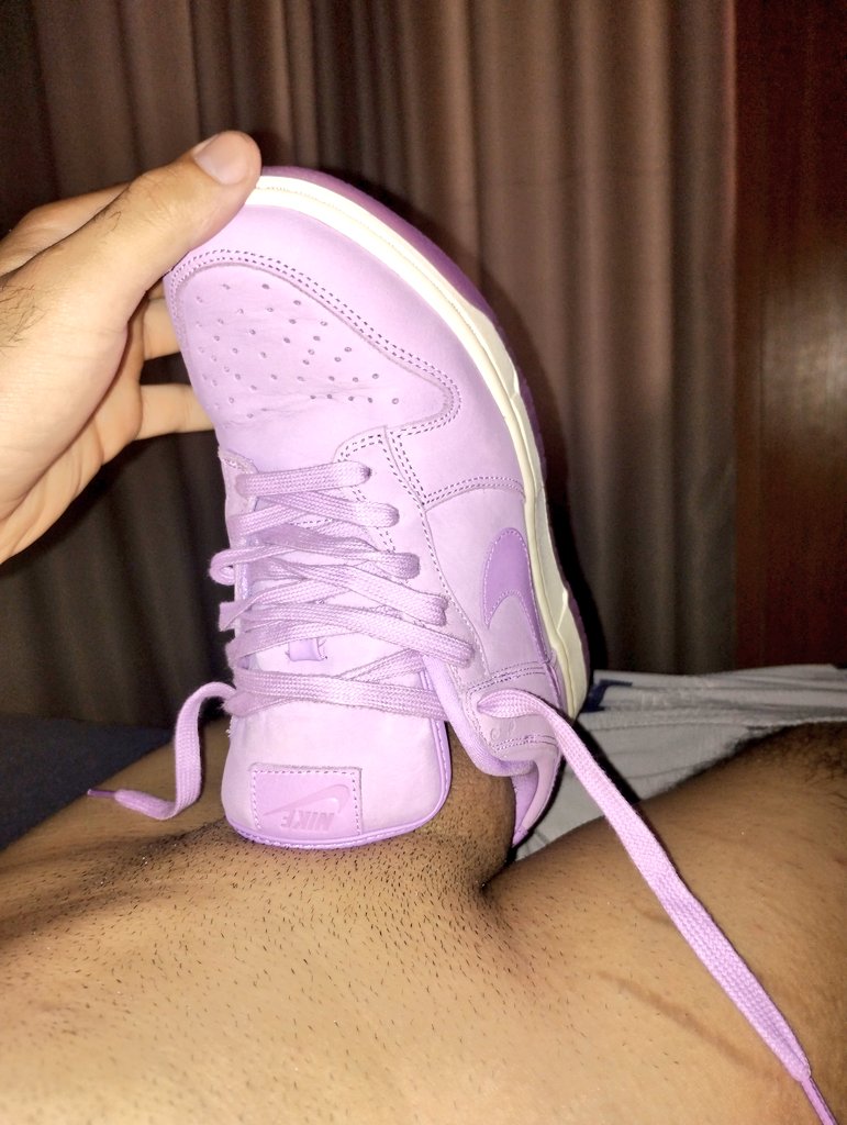 Sneakerlove513 tweet media