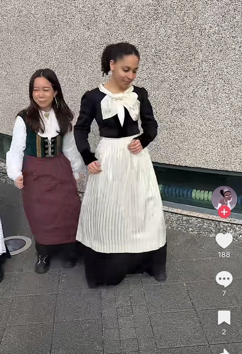 Kb🇮🇸 tweet media