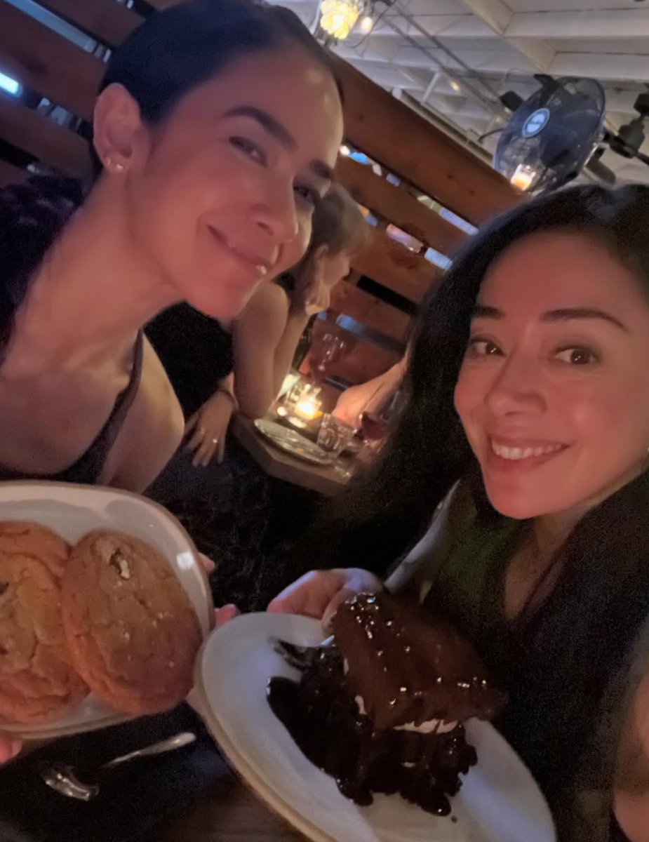 AJ Lee x Aimee Garcia 🍪