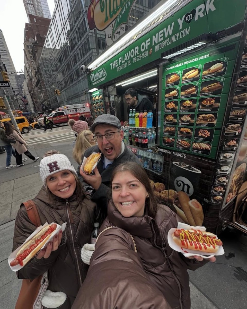 Nathan's Famous tweet media